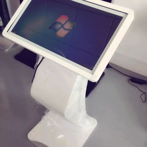 43寸液晶廣告機 構建高效數字營銷的完整解決方案